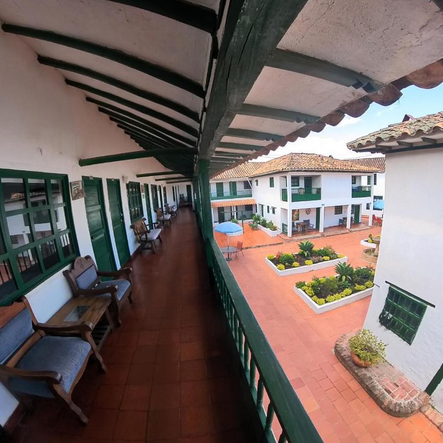 Hotel Abahunza By Santuario 3*