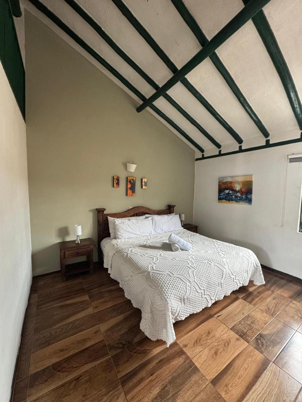 Abahunza By Santuario Hotel